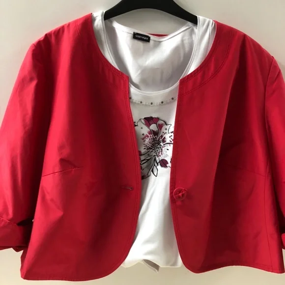 Top - Picture 6 of 6